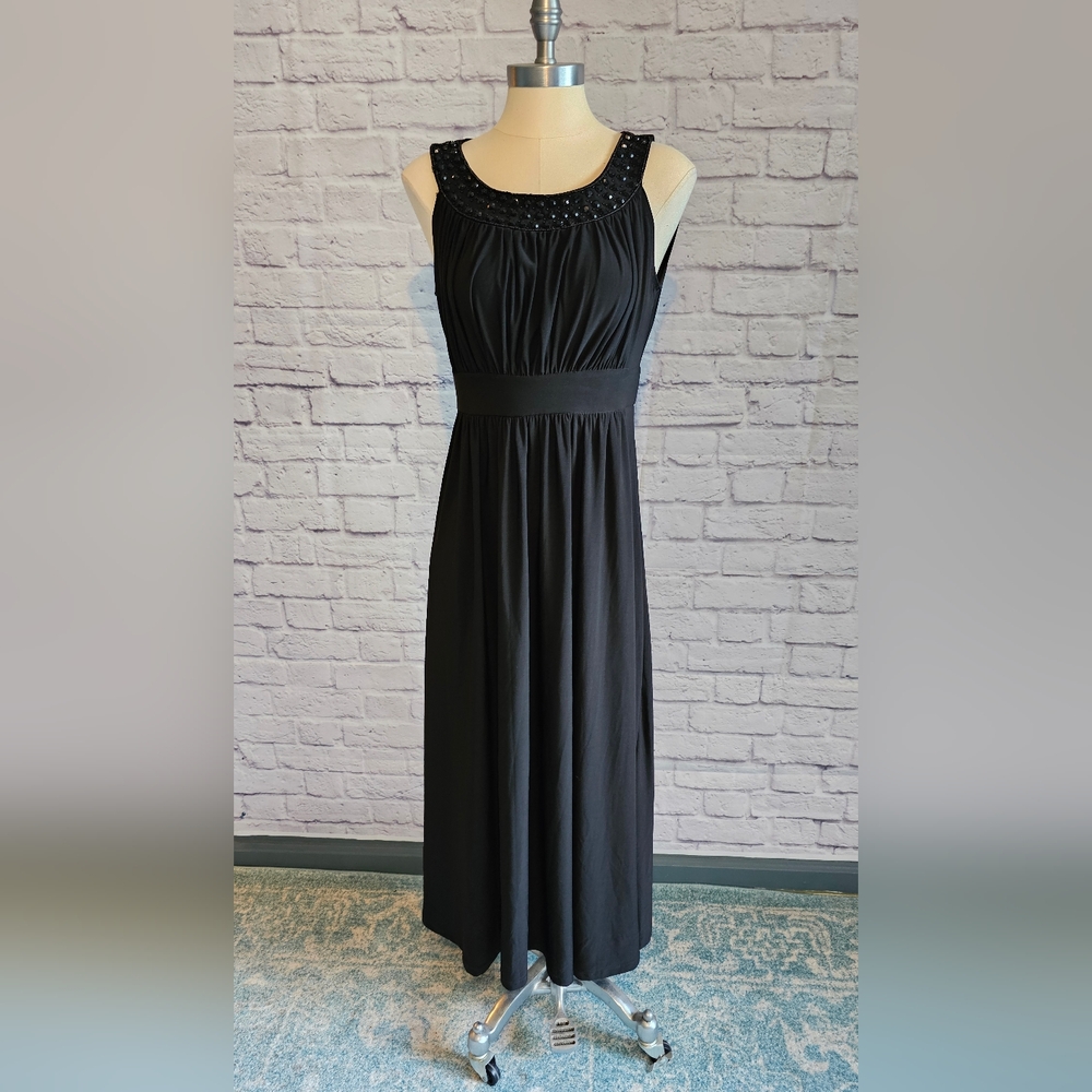 Haani Maxi Sleeveless Dress- Black